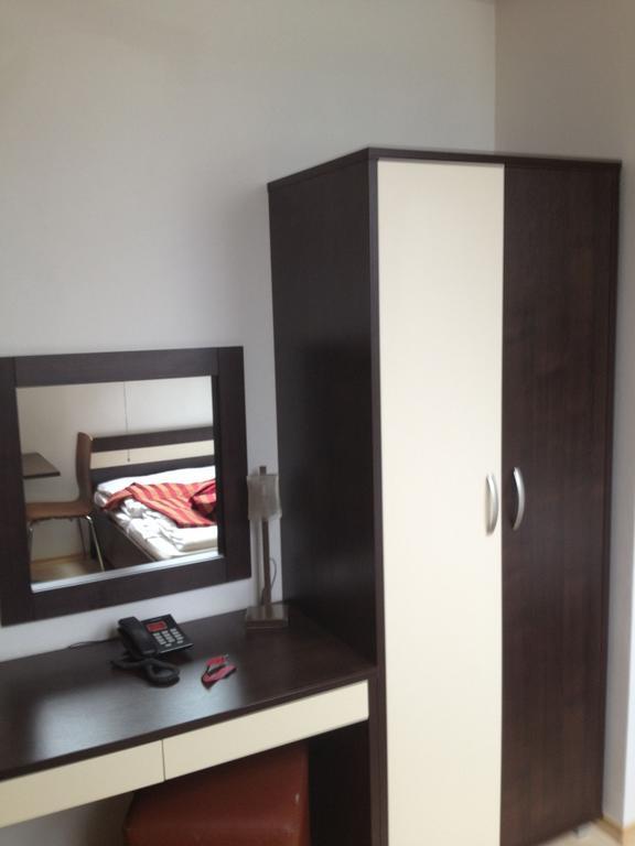 Apartman Nellinka Besenova Exterior photo
